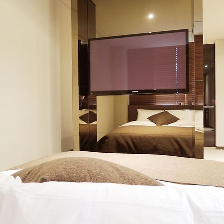 Hotel Vine Сеонгнам Екстериор снимка