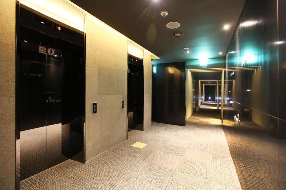 Hotel Vine Сеонгнам Екстериор снимка